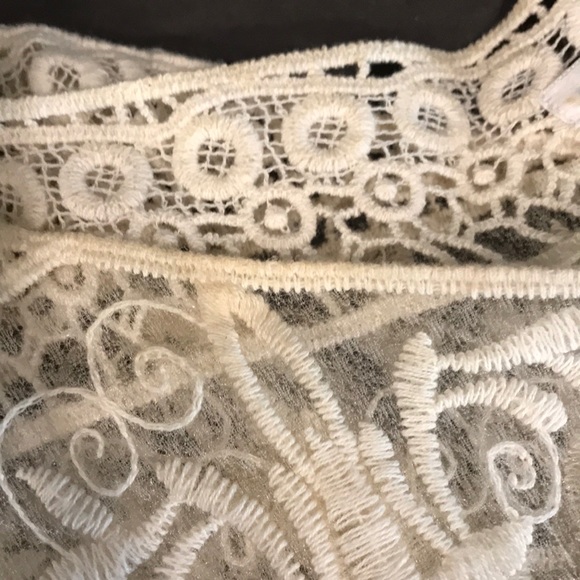 Top - Picture 4 of 4